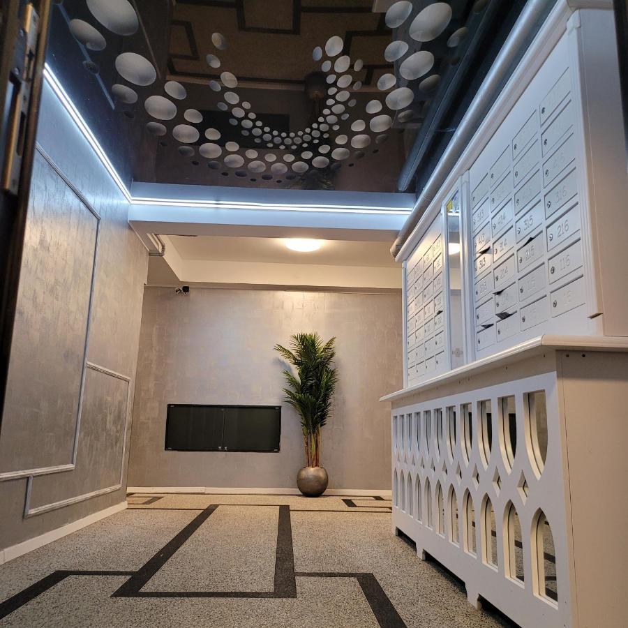 Zen Garden Apartament De Lux Nou Pe Malul Marii Köstence Dış mekan fotoğraf