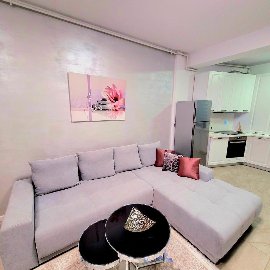 Zen Garden Apartament De Lux Nou Pe Malul Marii Köstence Dış mekan fotoğraf